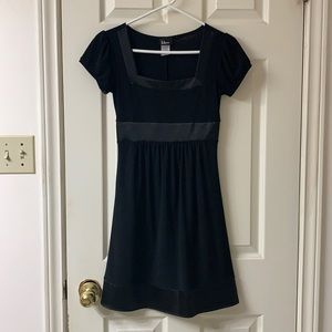 🌷3 for$20🌷Taboo, US S, Black Short Sleeved Square Neckline Satin Trimmed Dress